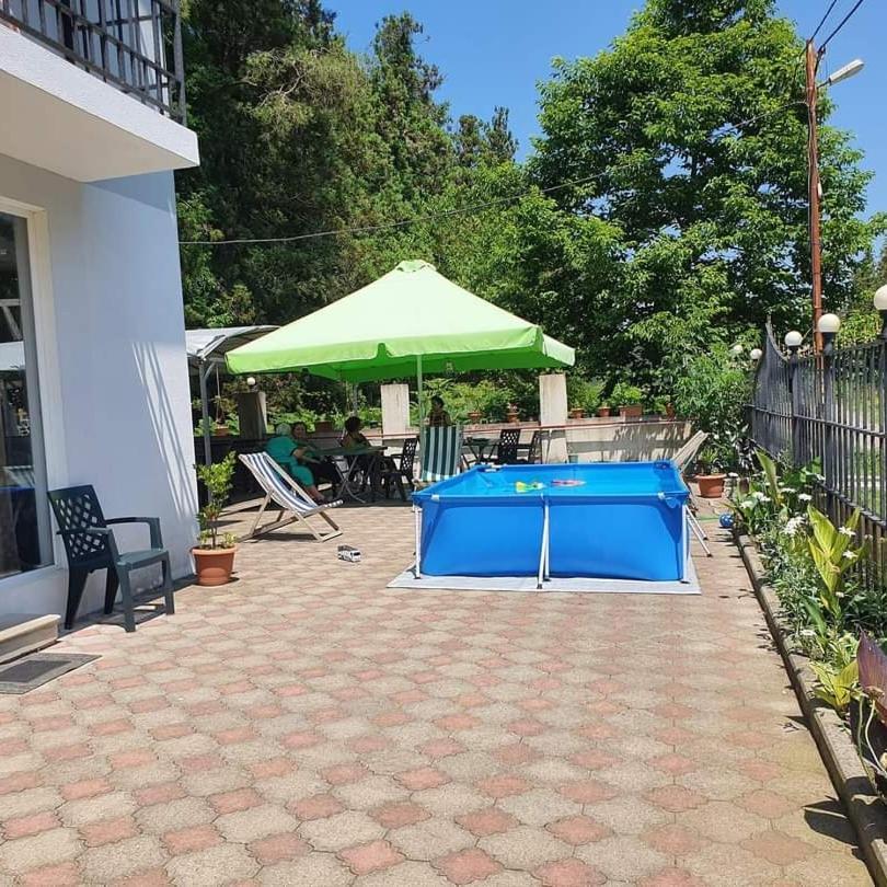 Hotel Lotus Ureki Kültér fotó