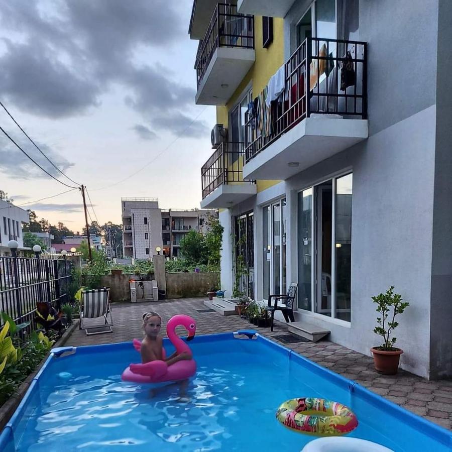 Hotel Lotus Ureki Kültér fotó