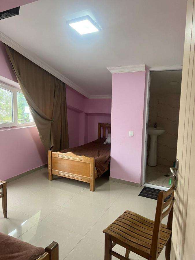 Hotel Lotus Ureki Kültér fotó