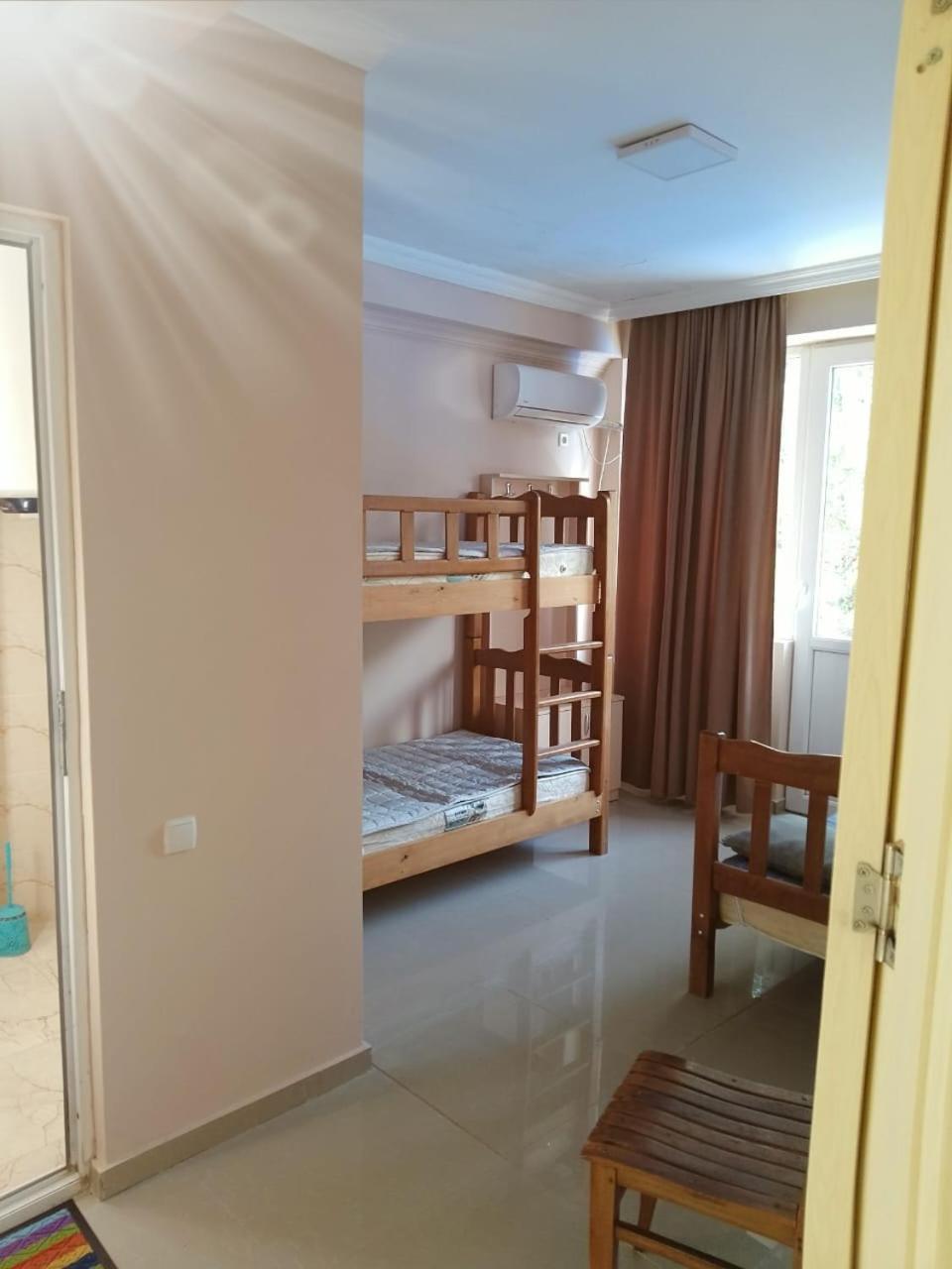 Hotel Lotus Ureki Kültér fotó