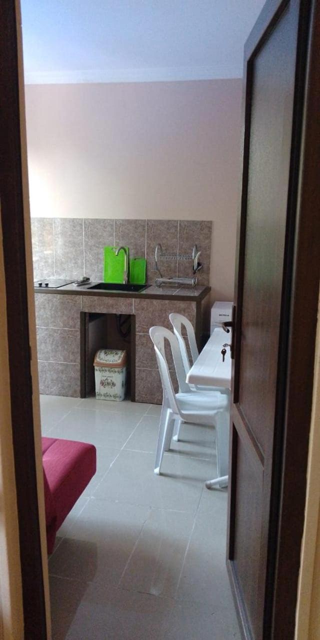 Hotel Lotus Ureki Kültér fotó